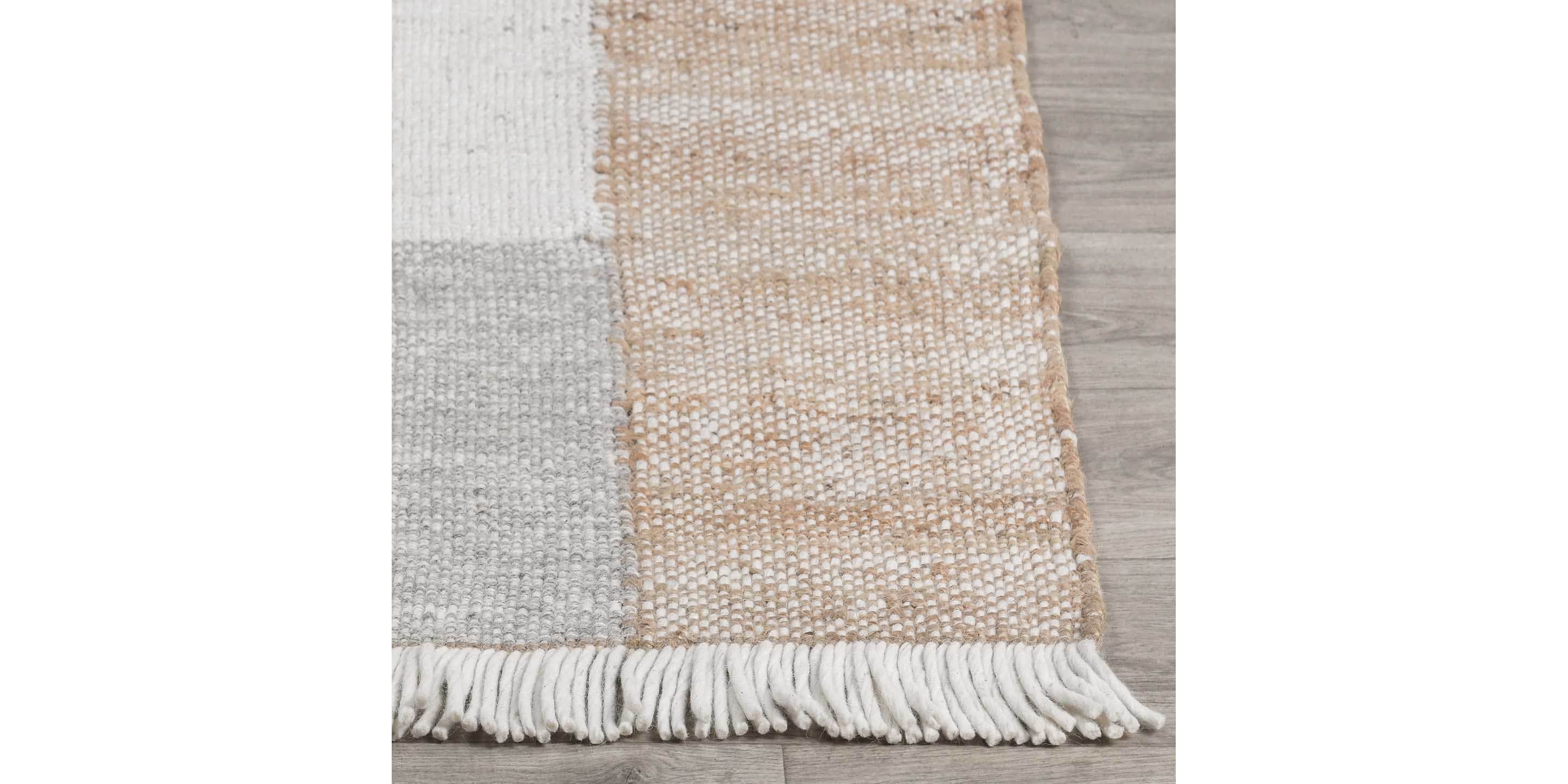 Rizza Multi Rug | Bassett Furniture